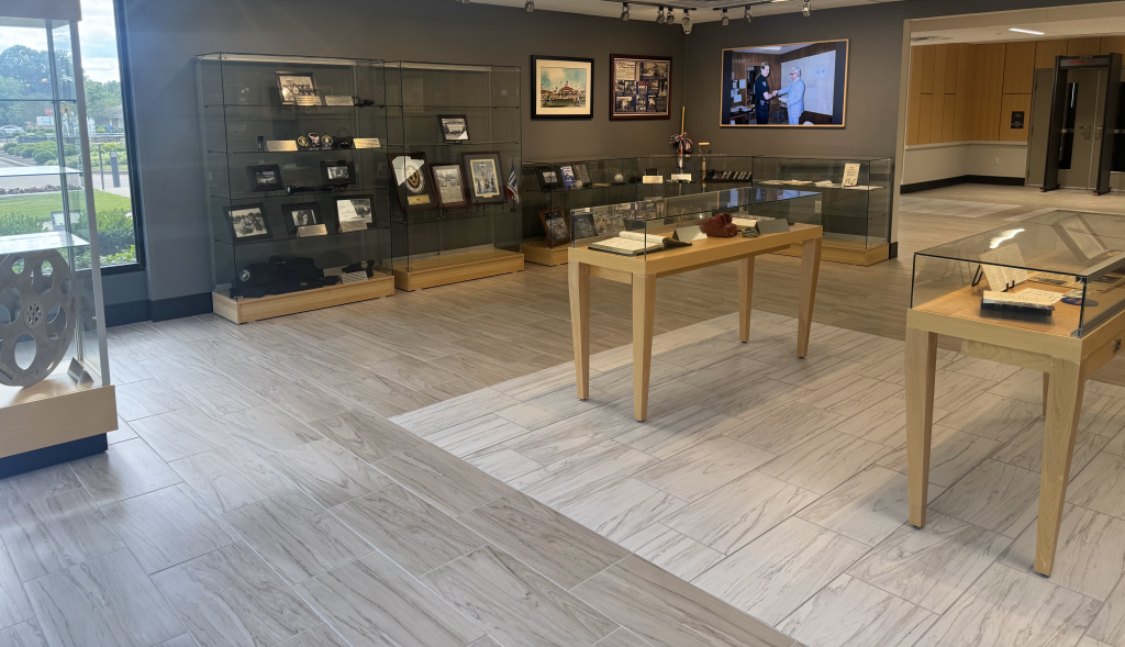 display table and cabinet